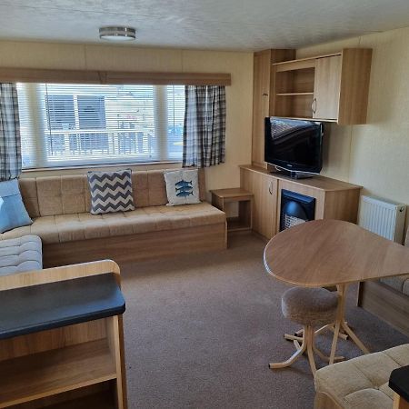 Pg49 8 Berth Pet Friendly Caravan Golden Palm Hotel Chapel Saint Leonards Exterior photo